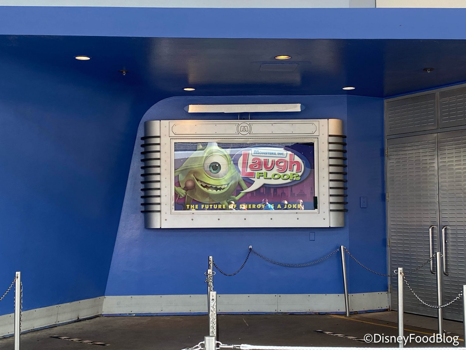 Monsters, Inc. Laugh Floor and Turtle Talk with Crush Get Reopening ...