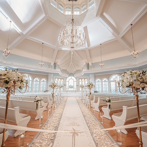https://www.disneyfoodblog.com/wp-content/uploads/2021/06/fl-overview-venue-1-disneys-wedding-pavilion-wdw-walt-disney-world-disney-fairy-tale-weddings.jpg