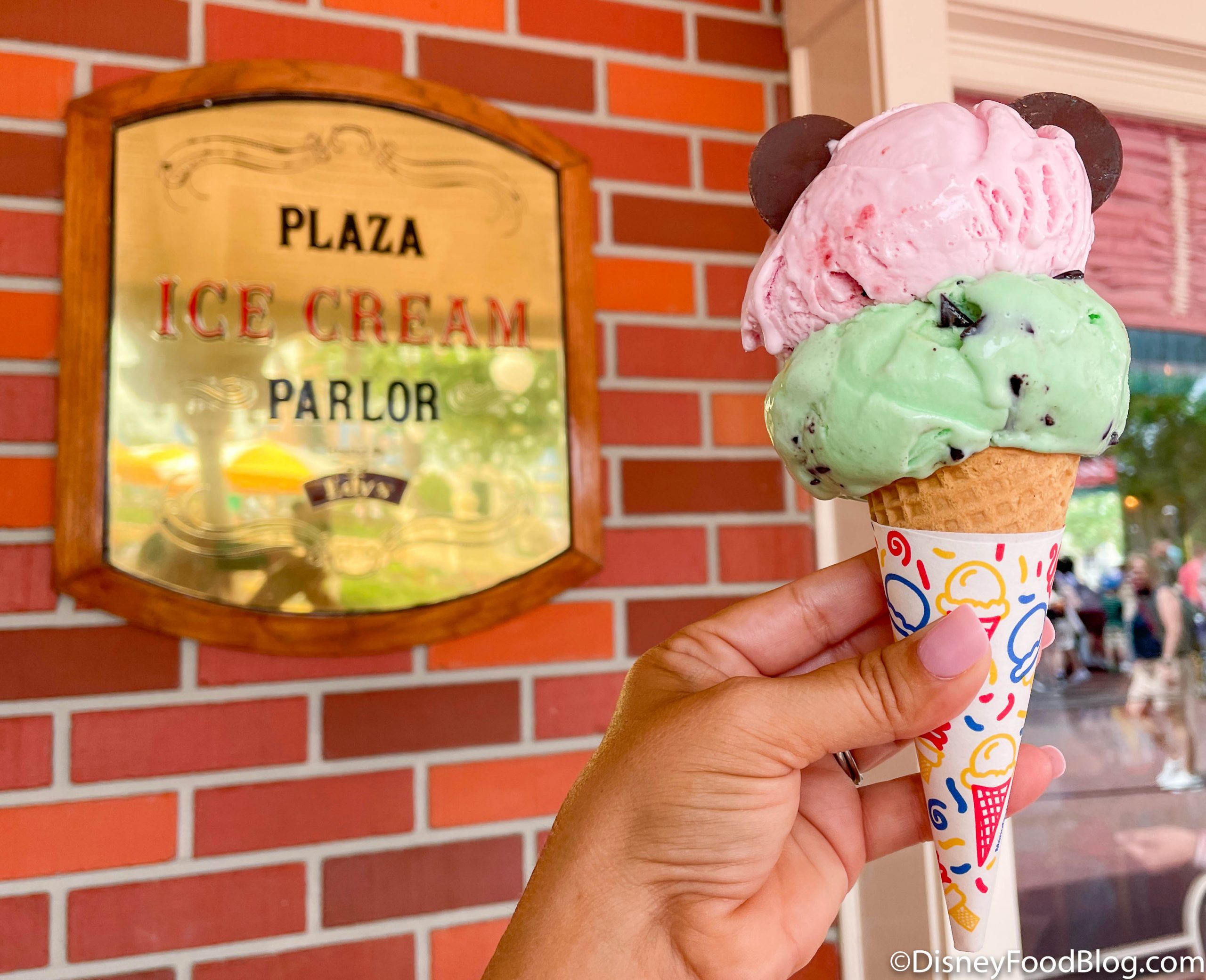 PHOTOS: Plaza Ice Cream Parlor on Main Street U.S.A. Reopens at