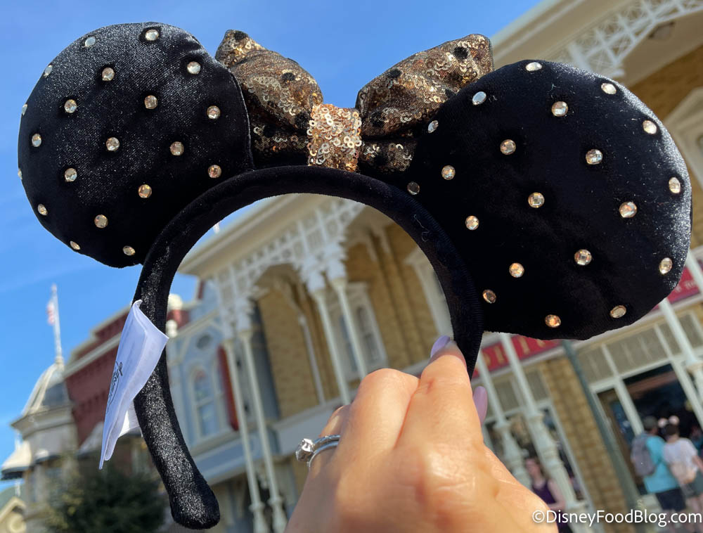 Disney Black And Gold Velvet Felt Studded Minnie Mouse Ears Ear Headband  New 