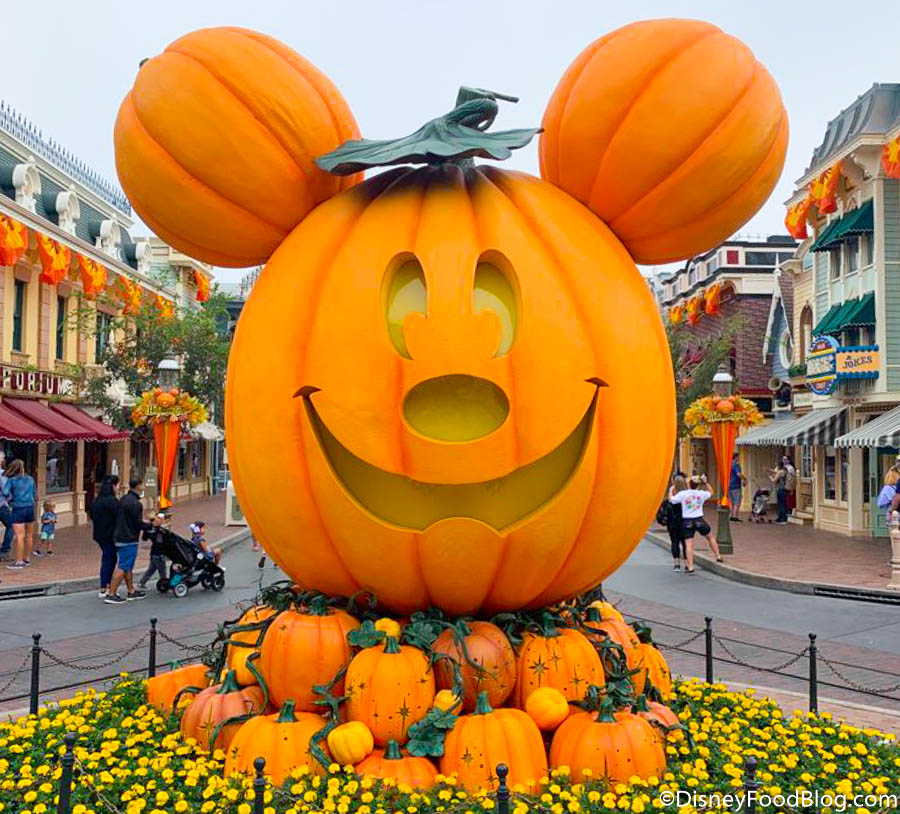 Everything CONFIRMED for Halloween Time at Disneyland Resort in ...