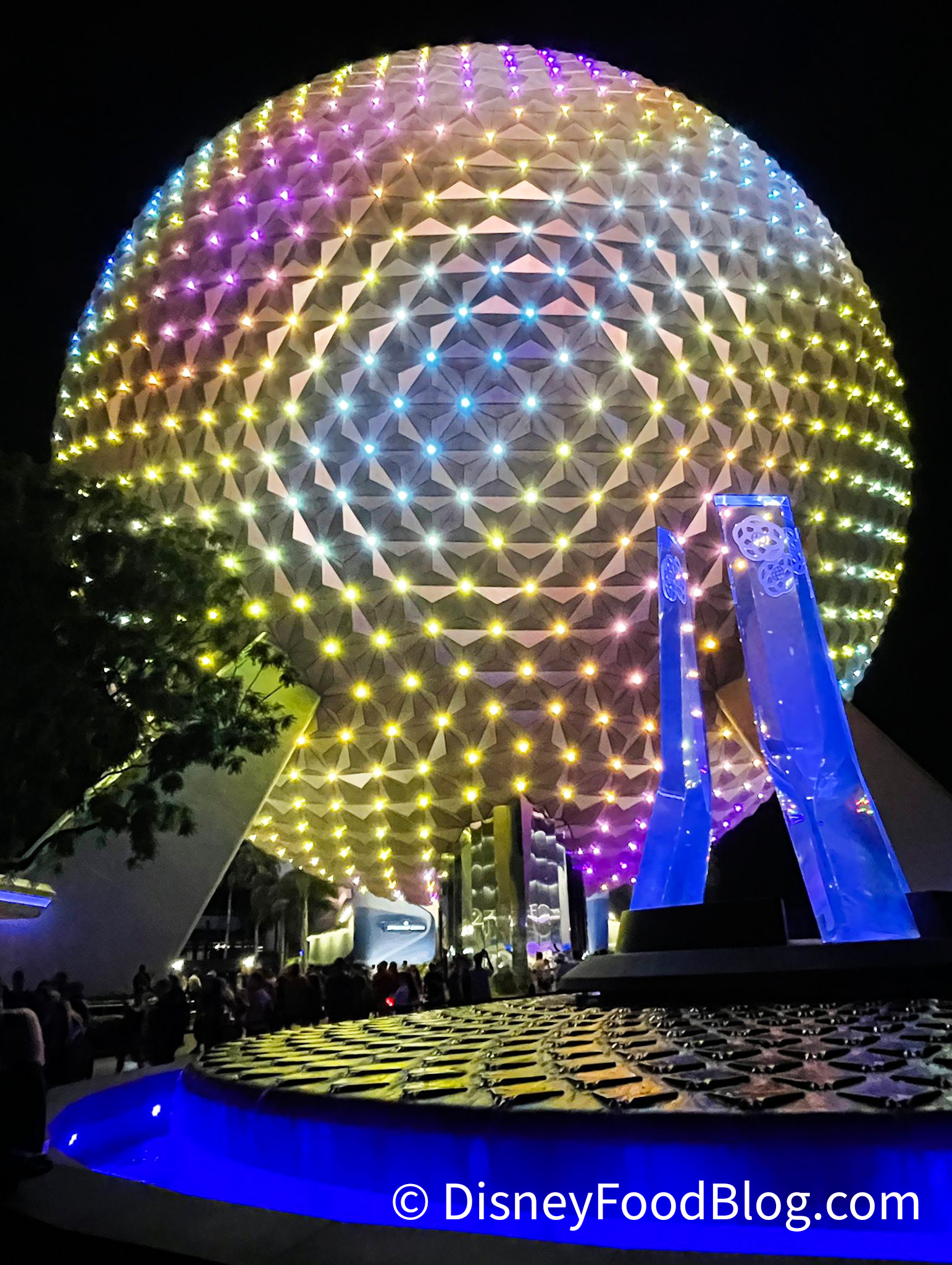 And the BIGGEST GLOW UP of the Decade Award Goes to Spaceship Earth in  EPCOT! | the disney food blog