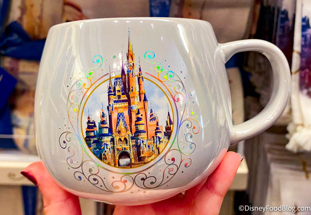 Disney Pins Daisy Castle Coffee Cup Pin 