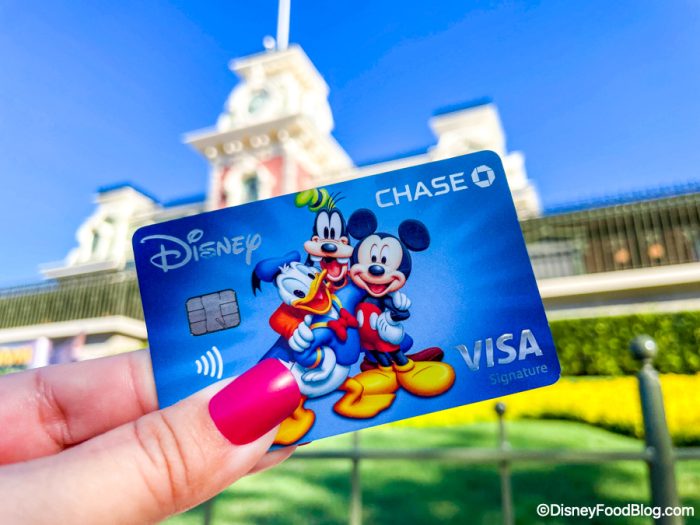 Disney-Chase-Visa-Card-2-700x525.jpg