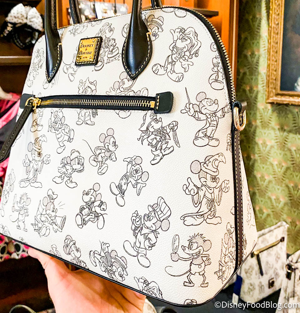 2021 wdw disney world magic kingdom uptown jewelers mickey mouse sketch new collection purses crossbody domed satchel mini backpack 14