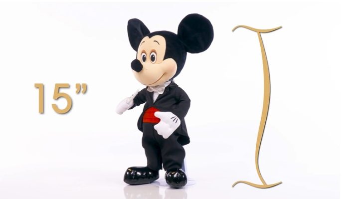 december-2021-treasures-from-the-vault-maestro-mickey-mouse-plush-d23-early-access 6