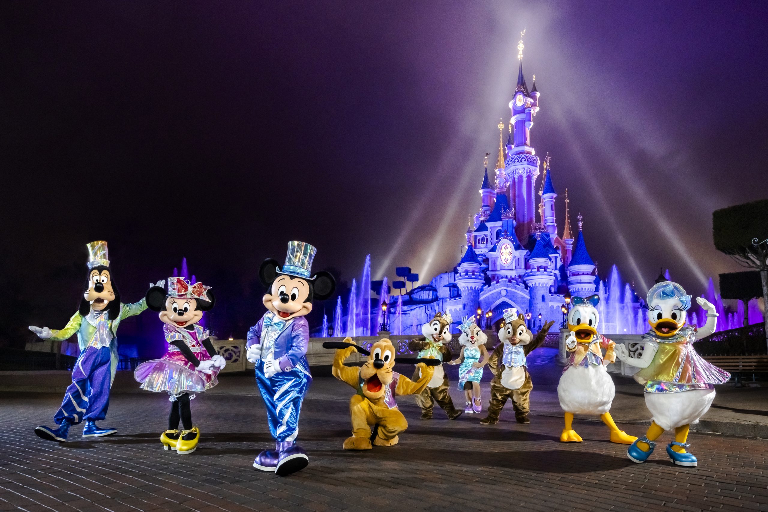 Genuine Disneyland Paris Disney Comic Strip Minnie Mouse Ears Mickey Timeless 
