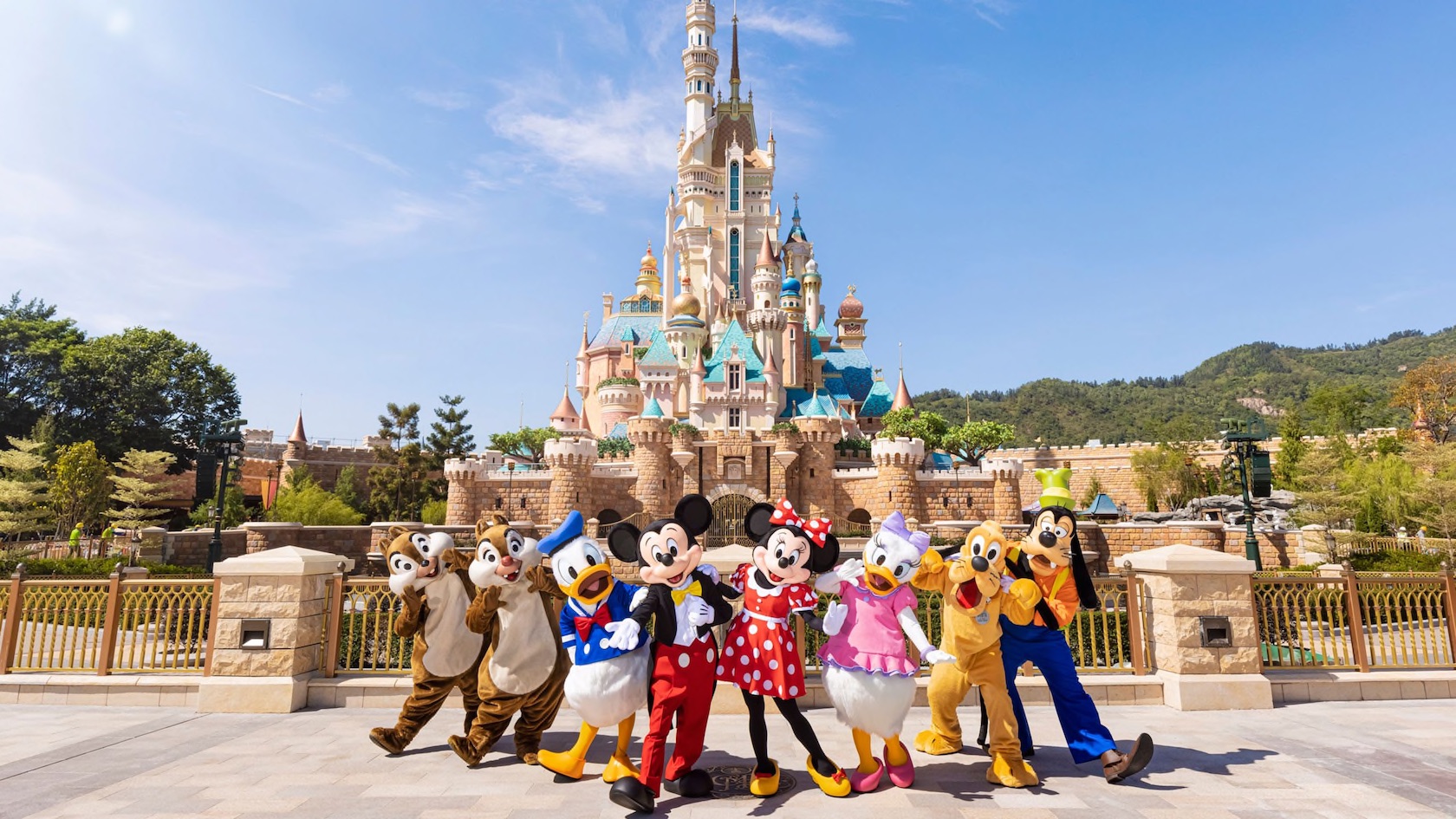 NEWS: Hong Kong Disneyland Has Extended Its Closure