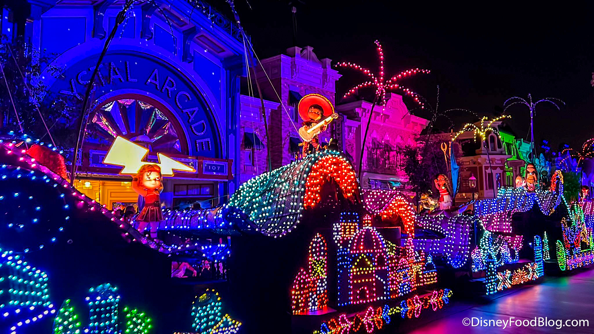 END DATE Announced for Main Street Electrical Parade and Disneyland