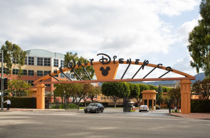 burbank-disney-company-headquarters-700x