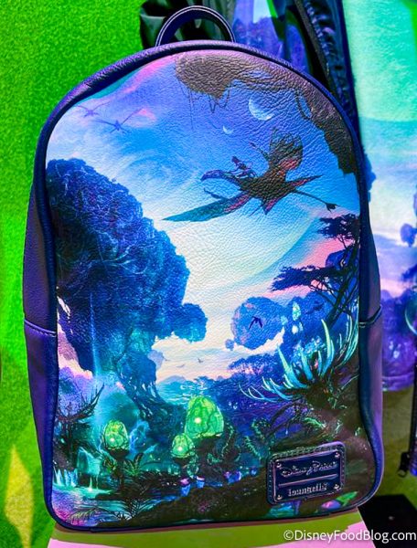 WDW - Loungefly Pandora The World of Avatar Light Up Backpack