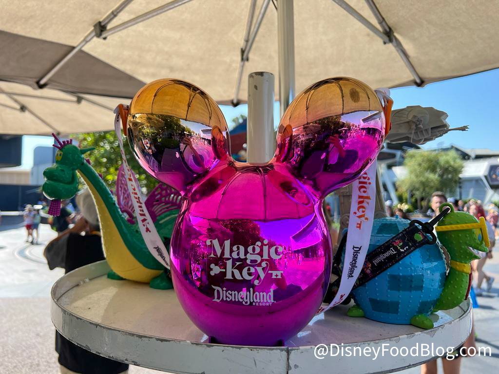 https://www.disneyfoodblog.com/wp-content/uploads/2022/08/2022-Disneyland-Magic-Key-Popcorn-Bucket-1.jpg