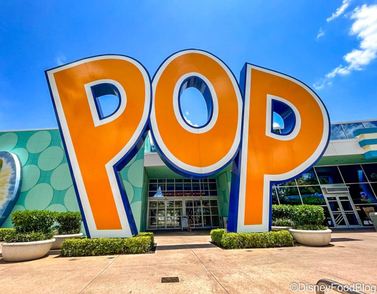 The Complete Guide to Eating at Disney's Pop Century Resort the