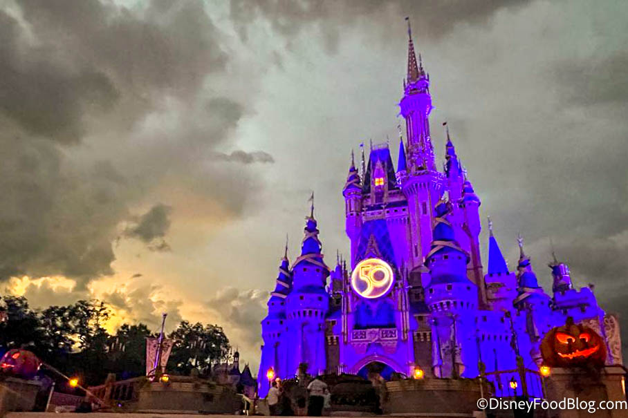 How to Maximize Your Time at Mickey's Not-So-Scary Halloween Party in ...