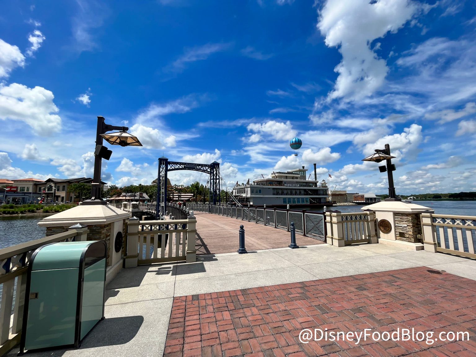 BREAKING: Man Robs Paddlefish in Disney Springs | the disney food blog