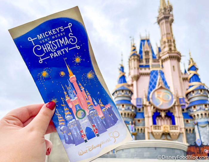 https://www.disneyfoodblog.com/wp-content/uploads/2022/11/2022-wdw-mickeys-very-merry-christmas-party-mk-opening-night-map-700x542.jpg
