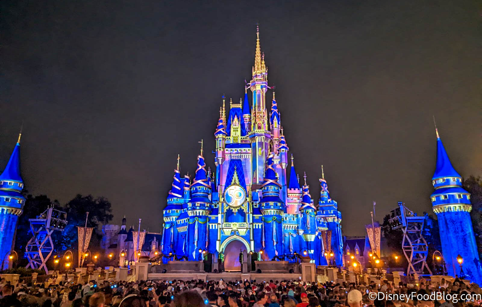 Your Complete Guide to Celebrating New Year's Eve in Disney World