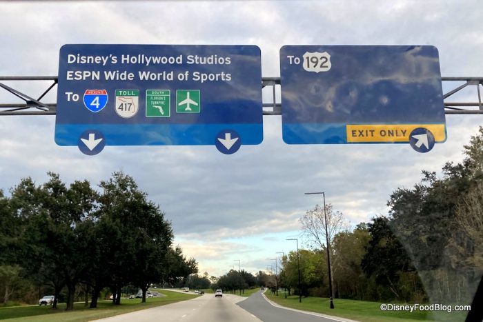 blue-road-signs-disney-world-osceola-par