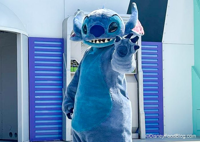 Here is a look at some new Stitch merchandise released today at the World  of Disney.