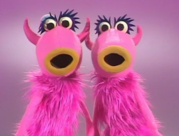 The Snowths and EVERY Other Pink Muppet | the disney food blog