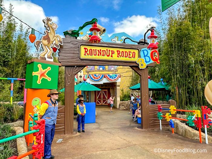 2023-wdw-dhs-atmo-rodeo-roundup-bbq-rest