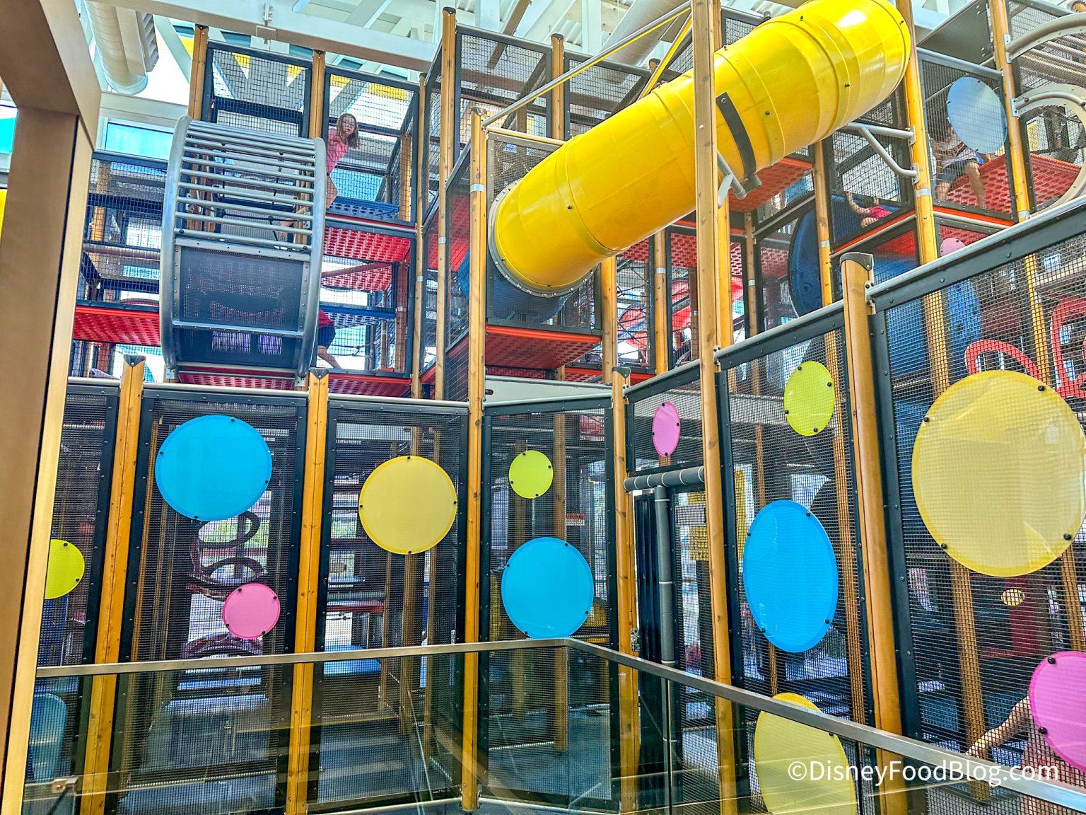 The World's BIGGEST McDonald's Is 15 Minutes from Disney World and It ...