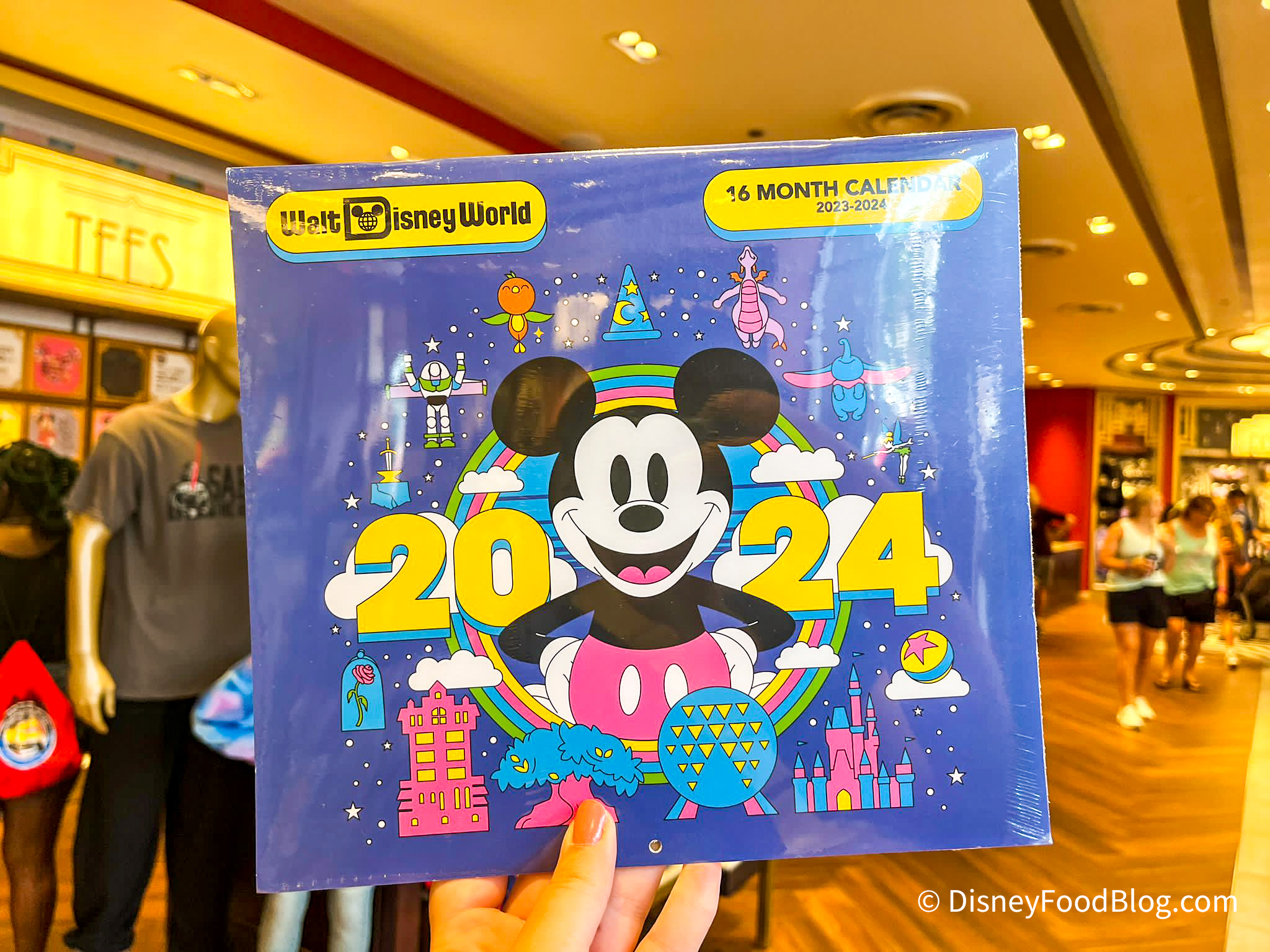 2023 Wdw Dhs Mickeys Of Hollywood 2024 Calendar 1 
