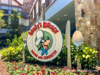 REVIEW: Why EVERYONE Should Try This Disneyland Hotel Restaurant At ...