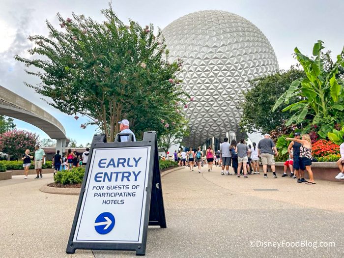 2023-wdw-EPCOT-park-entrance-early-entry