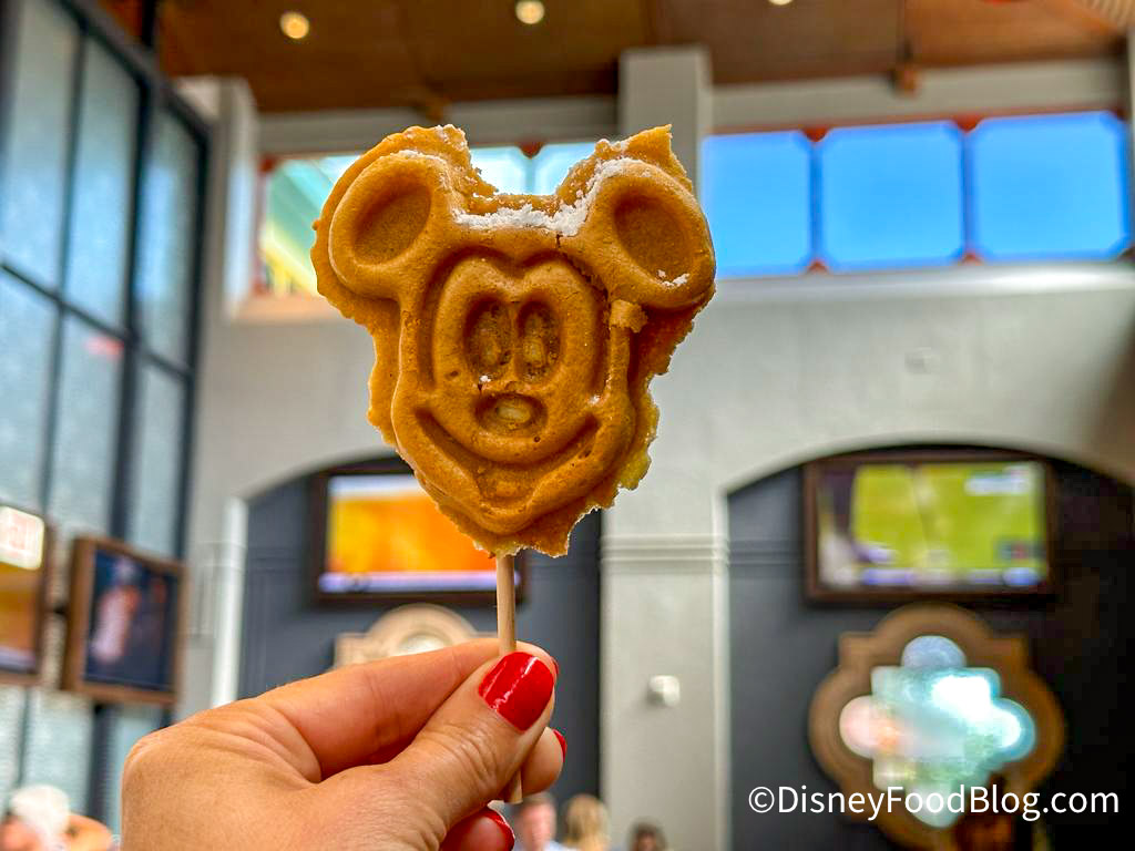 The Stitch Waffles 🧇 is Better Than a Mickey Waffle. Case Closed. #mi