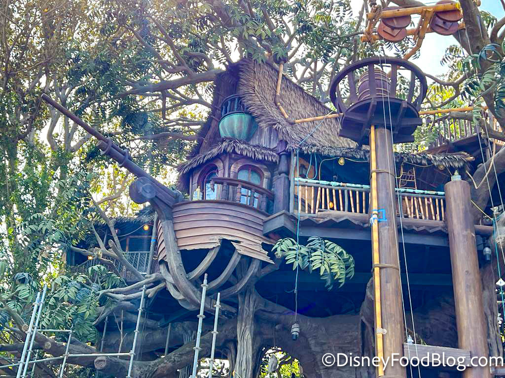 Construction on Disney’s Adventureland Treehouse Is Almost Complete ...