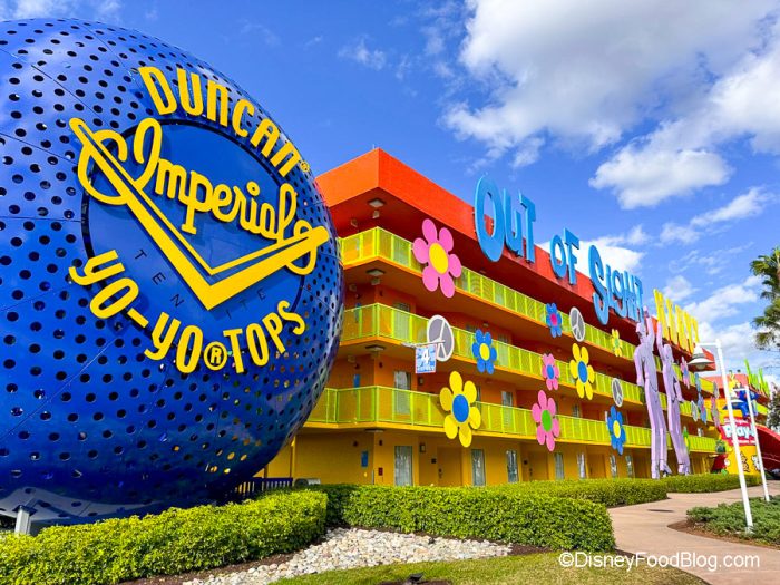 2024-wdw-pop-century-resort-atmo-700x525