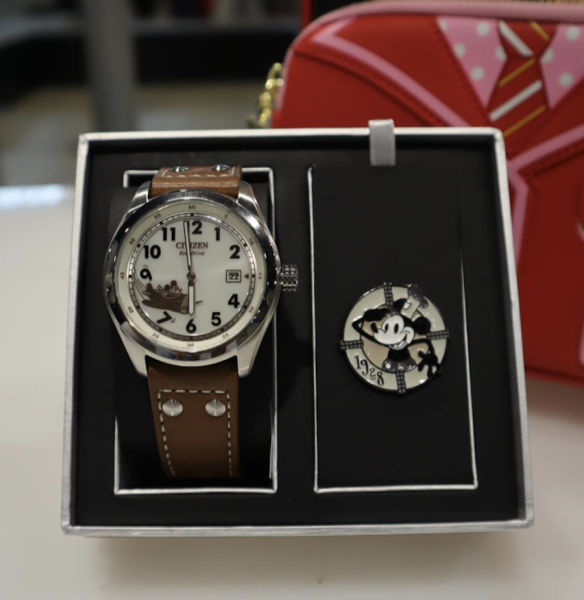 loungefly-giveaway-watch-584x600.png