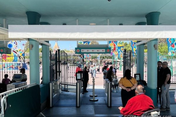 Disney Just Bought $3 Million Ticket Scanners — But Do They Actually Make Your Life Better?