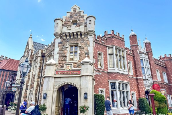 6 Unspoken Outfit Rules In The UK Pavilion In Disney World