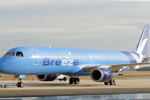 Popular Airline Adds 2 NEW Nonstop Flights at Orlando Airport