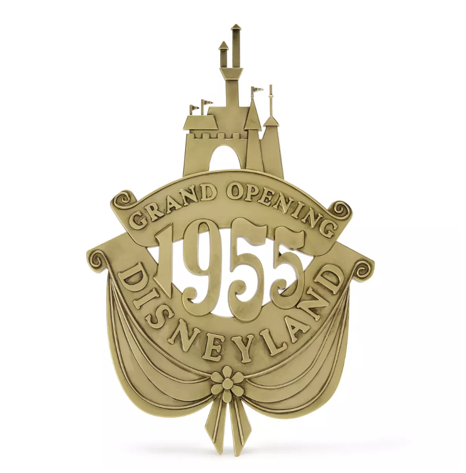 This New Collection Gives All the Retro Disney Vibes | the disney food blog