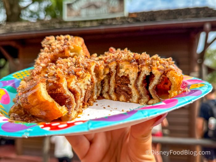 20250604-DFB-Mickey-Shaped-Bacon-Pecan-C