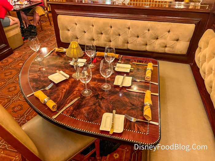 Carthay-Circle-Restaurant-Disney-Califor