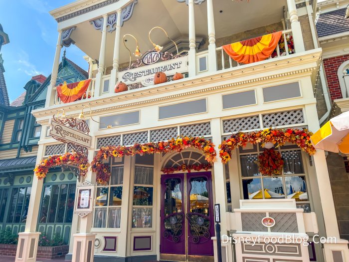 Plaza-Restaurant-MK-1-700x525.jpg