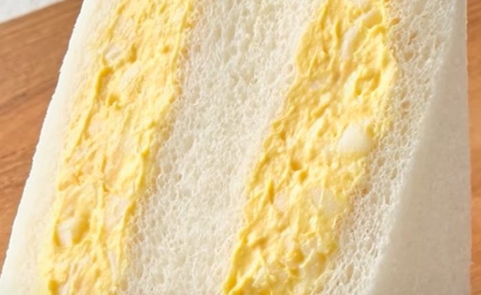 7-eleven-japan-egg-sandwich-3-e175908956