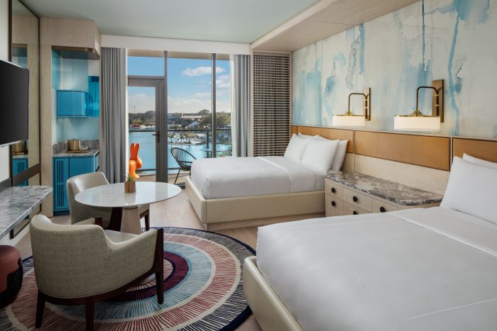 Conrad_Orlando-Queen_Lagoon_View_Balcony