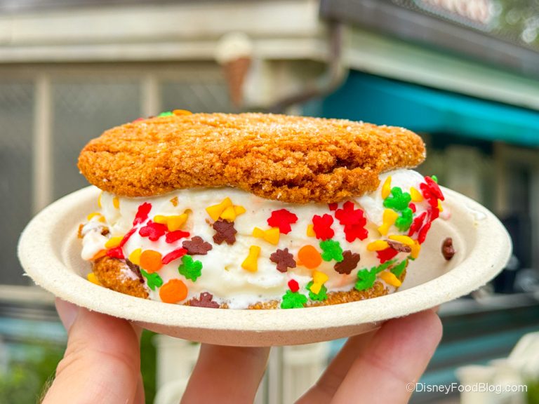 10 Disney Cookie Recipes to Create at Home This Holiday Season! | the ...