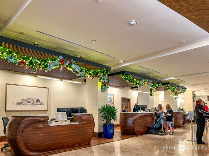 DFB-Christmas-Decorations-Contemporary-D