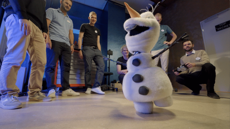 Disney Reveals NEW Walking Olaf Animatronic | the disney food blog