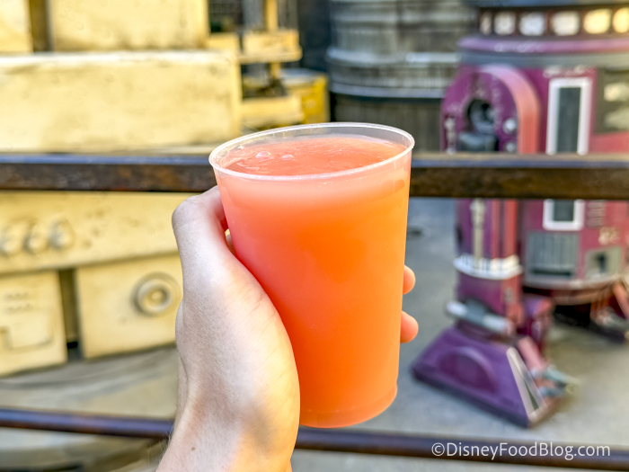 2026-dlr-disneyland-park-milk-stand-pink