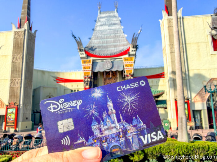 DFB-Disney-Visa-Card-Stock-Photos-Hollyw