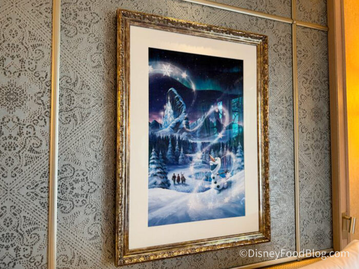 Frozen-Standard-Room-Double-Queen-Disney