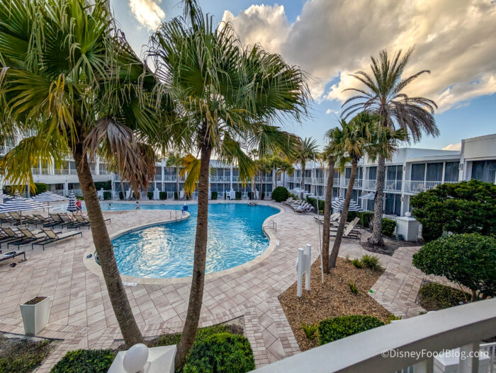 2026-WDW-disney-springs-resort-area-Rena