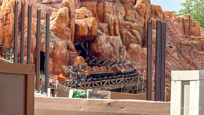 2026-WDW-magic-kingdom-big-thunder-mount